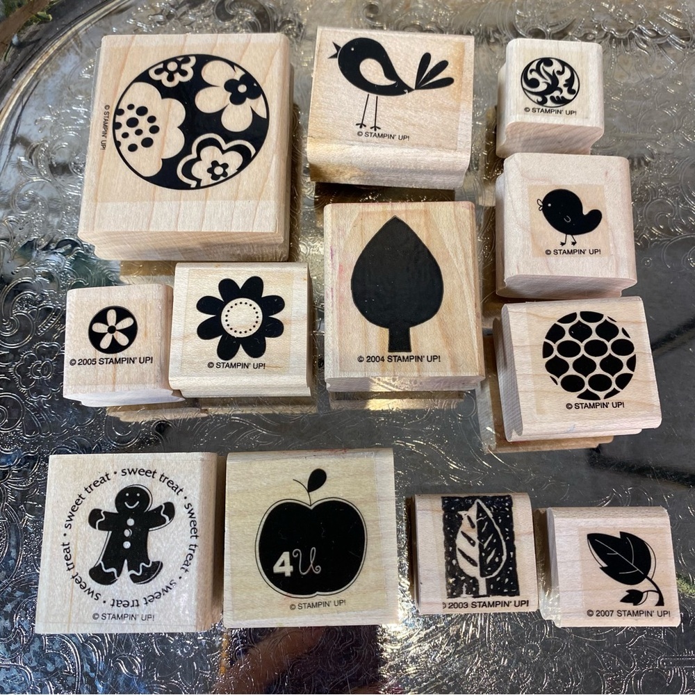 Stampin' Up! Wooden Stamp Set with Black Floral and Nature Designs set of 12
